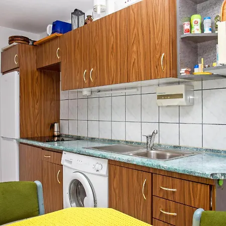 Azzurro By Interhome *